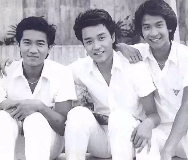 翁静晶|小三的彪悍：让原配主动让位，55岁再婚嫁豪门，她靠自己活成传奇