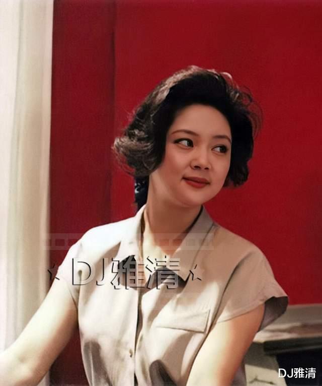 张莉|80年代美女明星人见人爱，不贪名利却成亿万富婆，一生冰清玉洁，至今未婚
