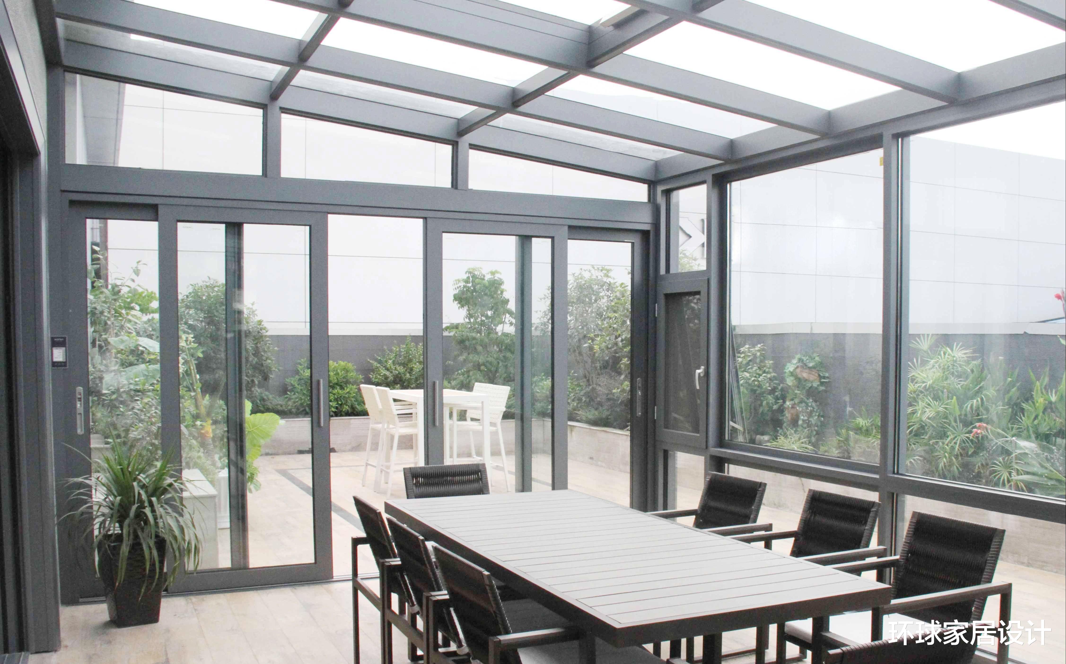 阳光房屋顶不建议安装玻璃顶，原因是这5点，有3种方案可以选择