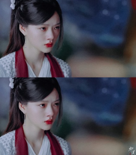 肖战|肖战《玉骨遥》最新路透！服装“劣质感”扑面而来，手握物品吸睛