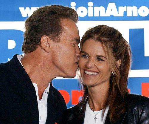 林心如|他是好莱坞巨星，却跟保姆出轨，对象不是貌美如花的保姆而是大妈