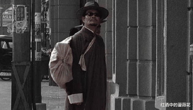 功夫|你以为《功夫》里的天残地缺是小演员？其实他们大有来头