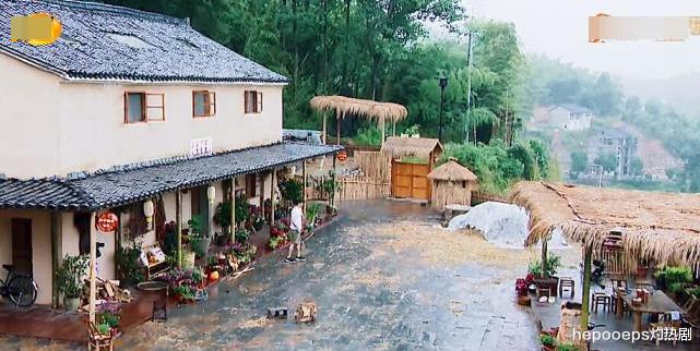 向往的生活5|《向往的生活5》将袭,蘑菇屋搭建惹网友议论:姑姑不来没天理