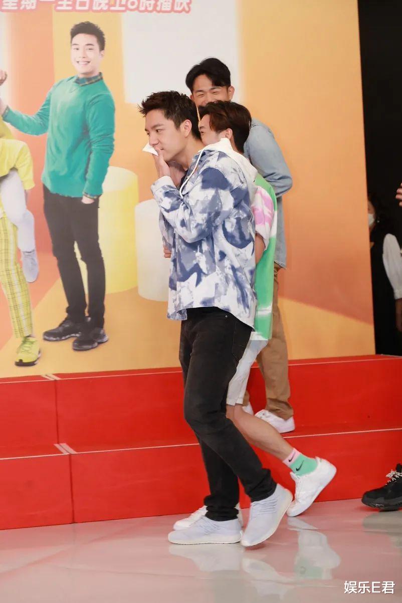 TVB|吴伟豪承认是不雅视频男主角，自称不介意网友评论，会珍惜每个工作机会