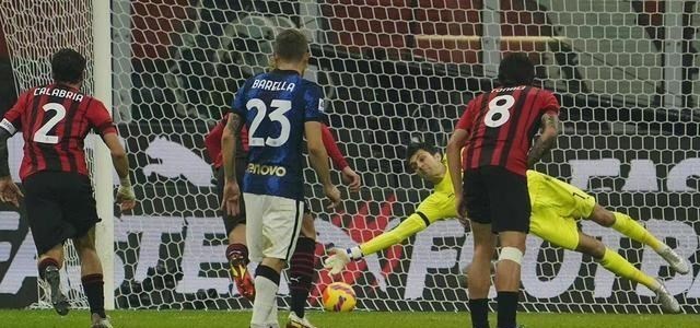 AC米蘭|拯救AC米蘭！老門神力挽狂瀾完勝神鋒，全場唯一撲救卻引爆圣西羅