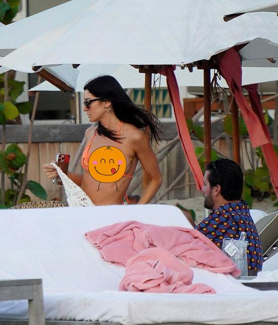 卡戴珊|38岁卡戴珊大姐夫摆脱“伤痛”，出国约会女友，25岁模特撞脸肯豆