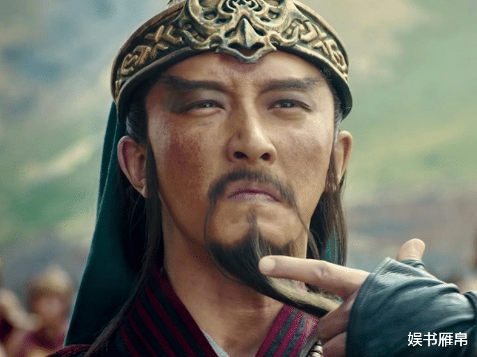 张飞|张飞像孕妇，关羽瘦成猴，演员哪来的勇气？真是一个敢选一个敢接