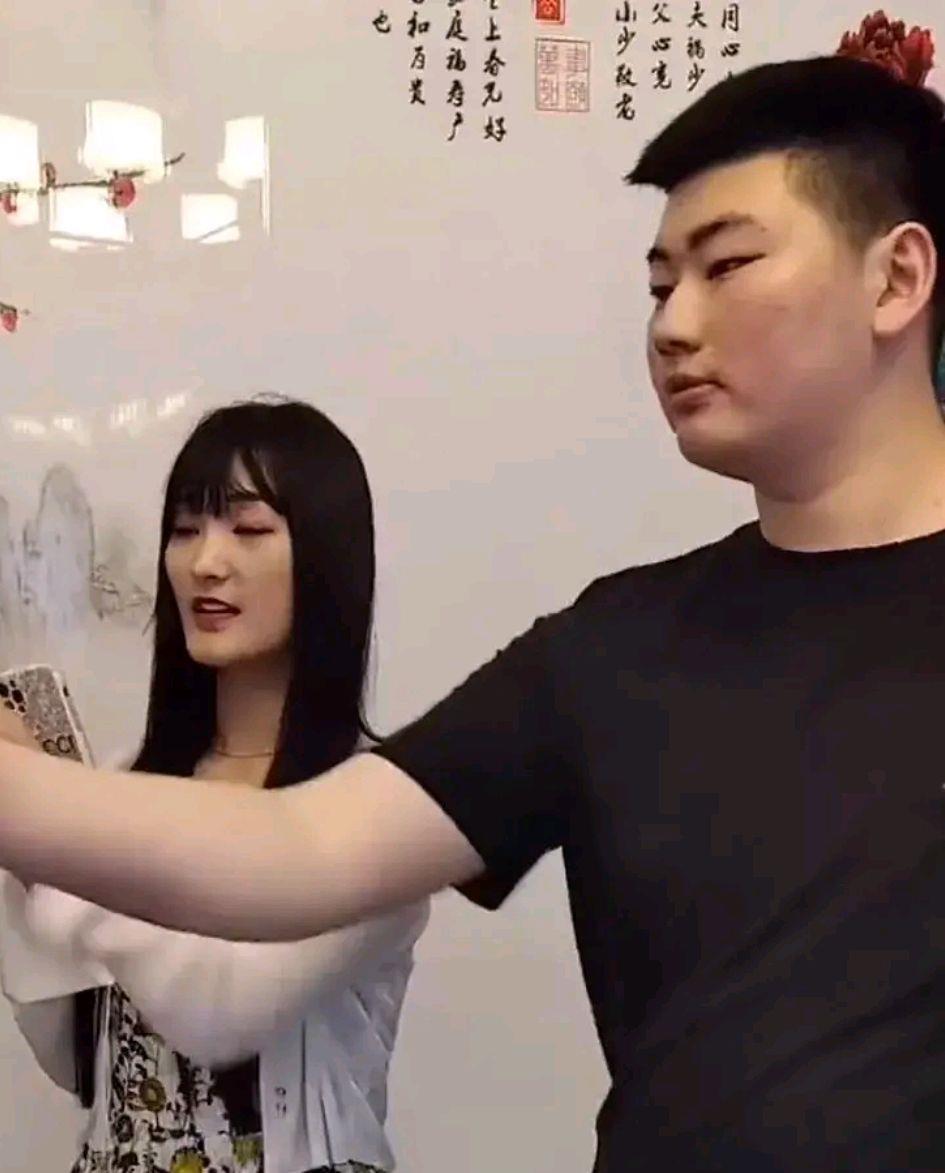 陈亚男|陈亚男开始反击要复出？最新发文否认被封杀，暗指对方是皮包公司