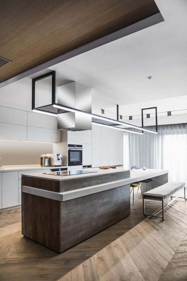 180㎡现代极简，无主灯设计果然不凡，朴素的空间也有档次感