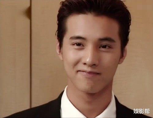 肖战|他因太帅曾红遍亚洲,10年没拍戏,仅靠脸就有花不完的钱