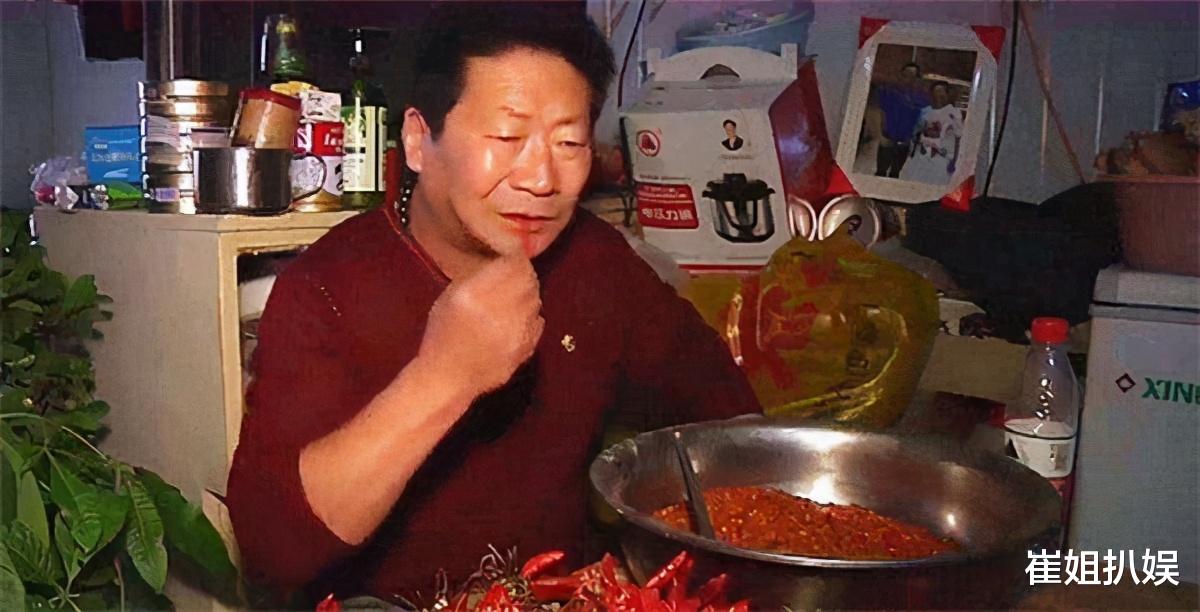 医生|一天吃5斤辣椒吸粉千万,中国辣王李永志被医生警告后,近况如何