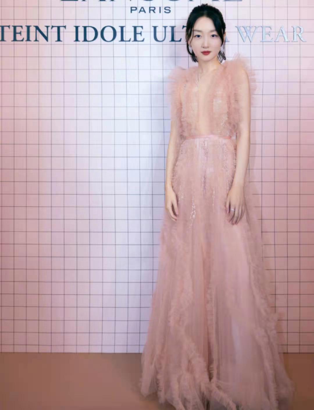 周冬雨|女演员影响力排行榜，影后周冬雨没进前三，榜首是她