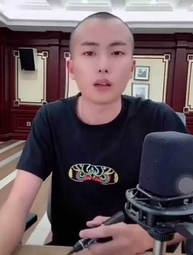 散打|散打和天道老婆米菲彻底决裂闹掰！米菲拉黑散打，丁一被散打拉黑