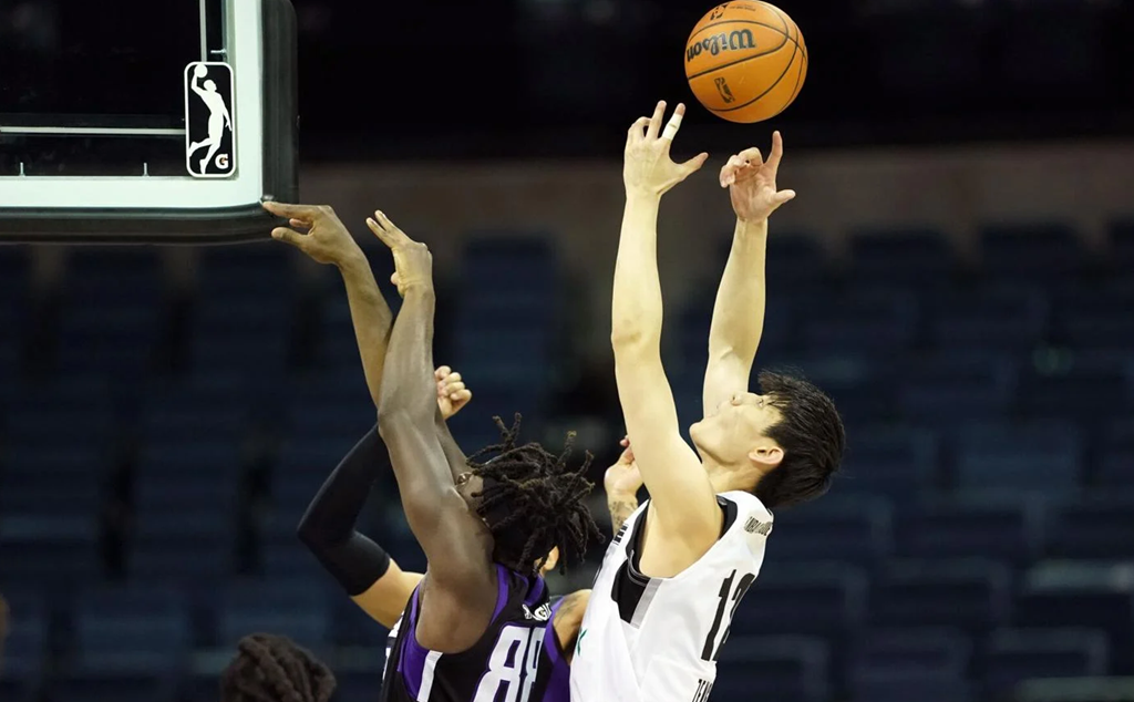 利物浦|场均2分1.4篮板！男篮天才离开NBA百大新秀榜，哪里出了问题？