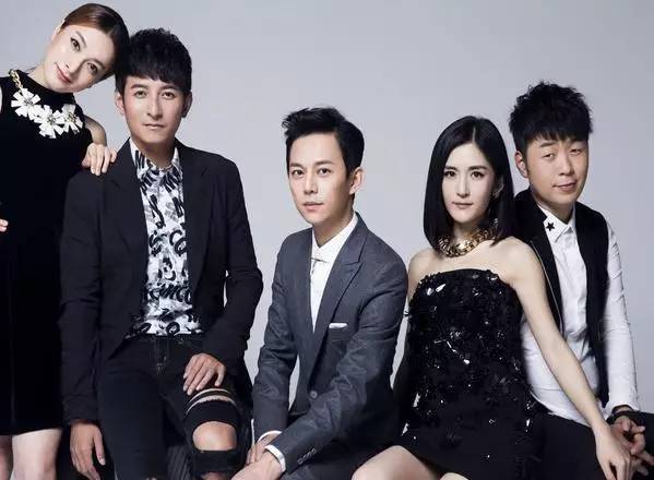 快乐大本营|《快乐大本营》停播!何炅新节目独挑大梁,谢娜吴昕成炮灰:这个世界,没有人不可被取代!