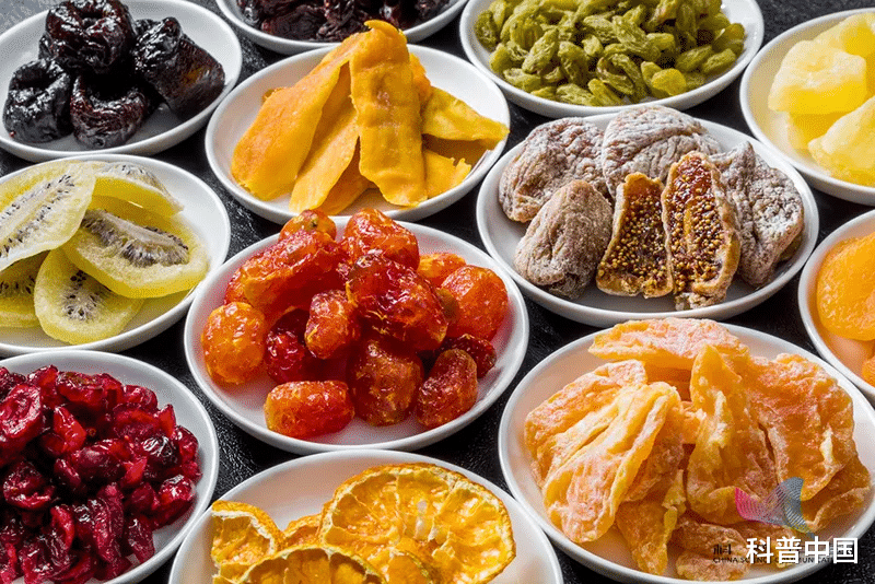 水果|水果榨汁会破坏营养？水果干能代替水果？很多人都选错了