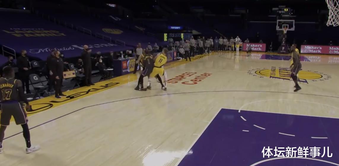 步行者队|惨烈！湖人105-100步行者，苏群曝内情，詹姆斯引热议，谁注意卡鲁索举动