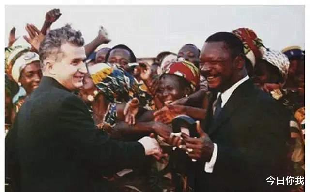 漫画|非洲暴君博卡萨：人间最后的帝王，食人的恶魔，还有一个中国老婆