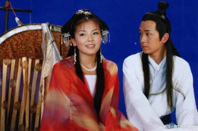 吴君如|内娱女明星都“卷”到古风写真了，男明星还在求宽容