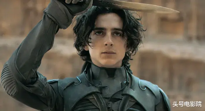 袁咏仪|最难拍科幻片首映，获8分钟起立鼓掌！被赞太空版《权力的游戏》