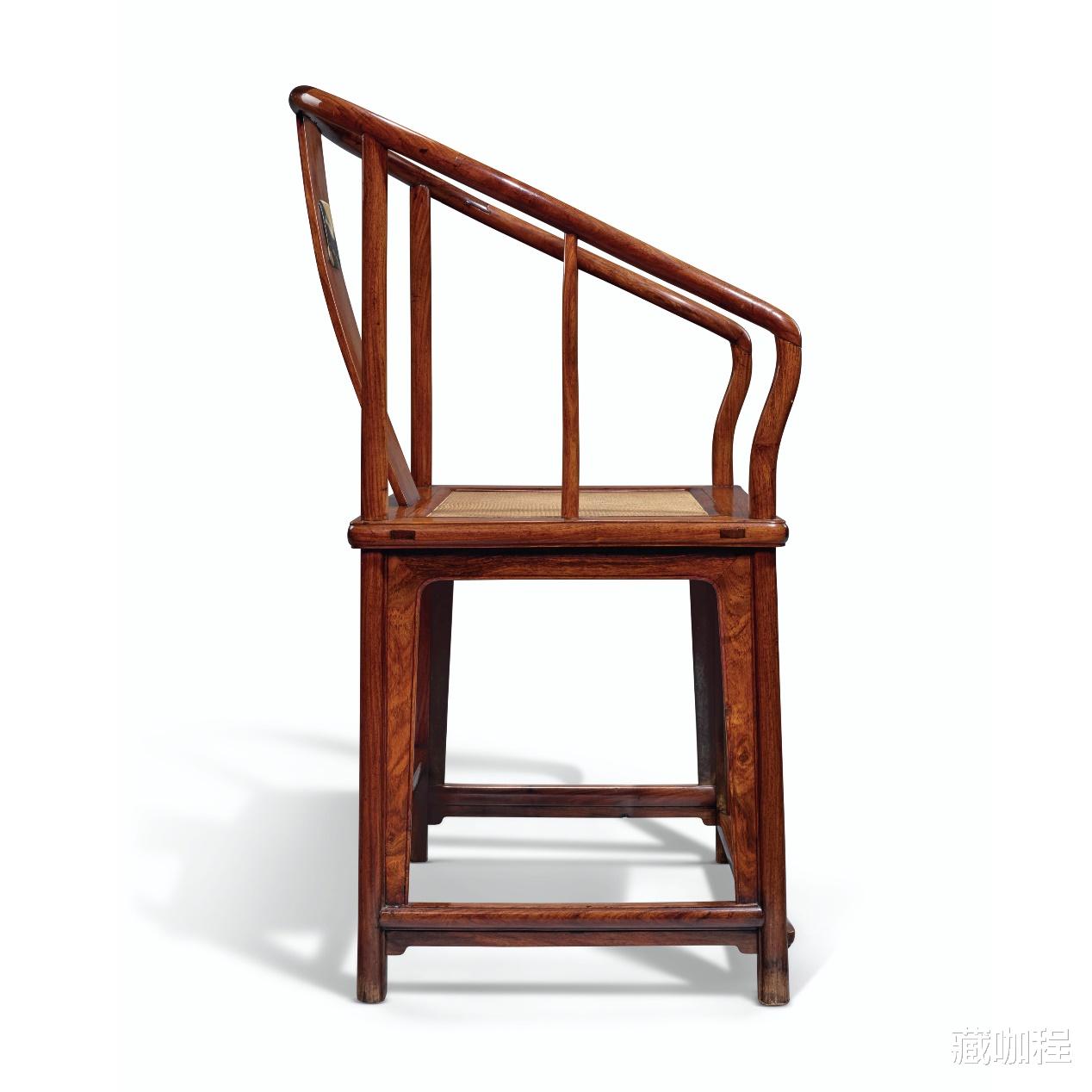 |细若蚊足、浅淡干净，黄花梨垂手圈椅棕眼典型