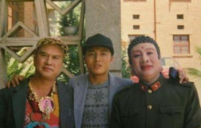 唐僧|无法重拍的瞬间:唐僧搂着观音,如来穿军大衣,八戒骑黑毛驴,沙僧吸烟