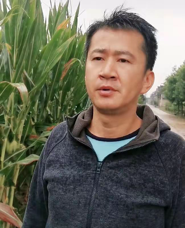 星光大道|38岁男演员李嘉明，多次讨要片酬未果，久病的父亲已去世，连剩菜都要打包