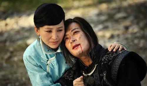 打狗棍|《打狗棍》中，那图鲁竟被洗白为“国民老公”，二丫头同意了吗？