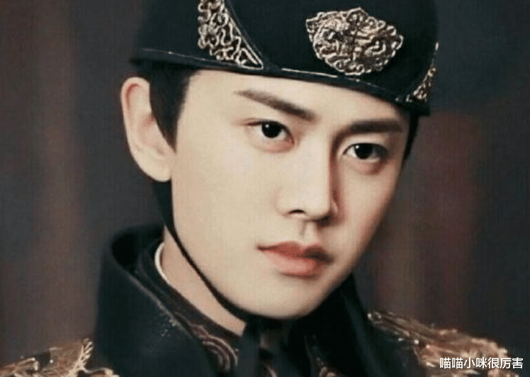 朱一龙|眼睛好看，只服这4位男星，眼睛里有星辰大海，“眼”技还特别好