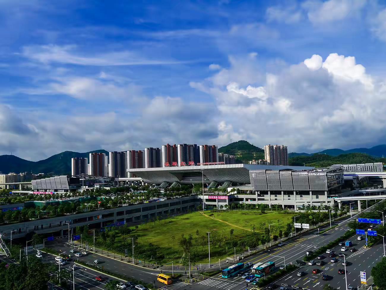 豪门|我在深圳北站旁安家了，首付62w定下了两房