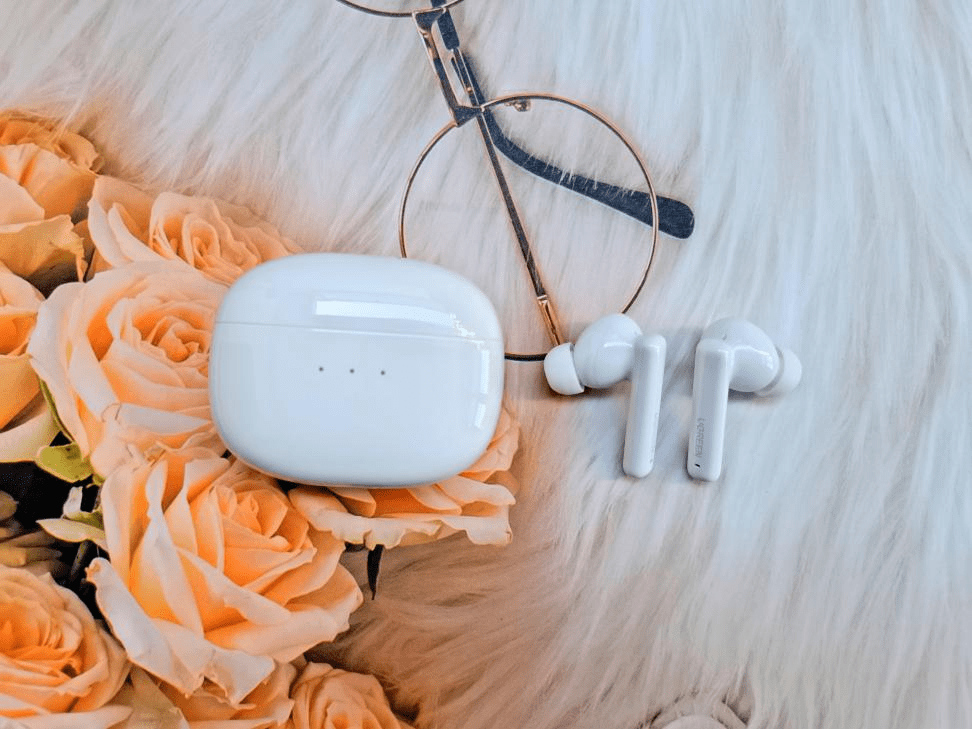 蓝牙耳机|绿联T3主动降噪蓝牙耳机开箱体验,百元价位也能拥有好音质