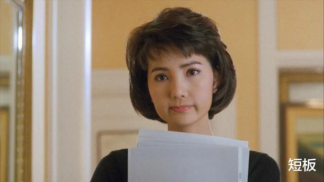 闫妮|她是TVB十大龙套美女之一，出道23年沦为背景板，53岁已经无人识