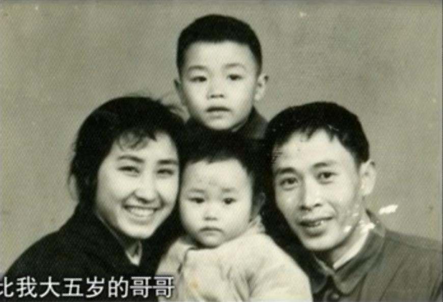 刀郎|从家喻户晓到销声匿迹，刀郎得罪了谁？他的消失扯下了娱圈遮羞布