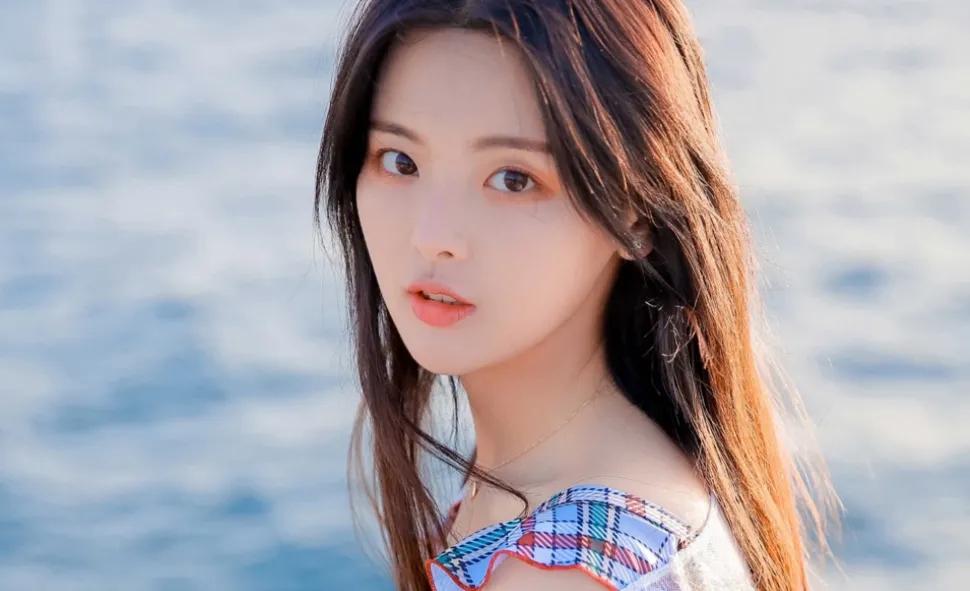 陈乔恩|现在，无数前辈真的都证明了，爱豆转型是真的不可避免