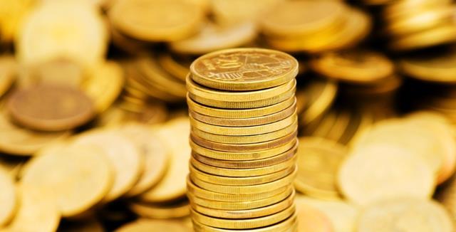 赵乃荣聊 香港传奇富豪去世,留下420亿遗产,独生子却不能一次继承?