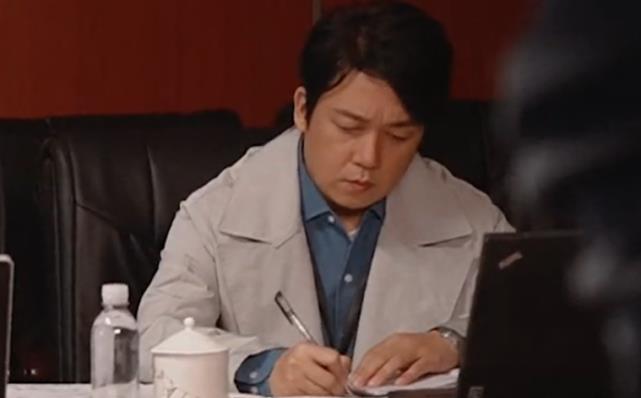 你是我的荣耀|《你是我的荣耀》播出时间曝光，热巴杨洋携手而来，学生党的福利