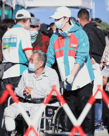 马嘉祺|百位明星们慷慨捐助河南，韩红 王一博赶赴灾区出钱出力惹人赞