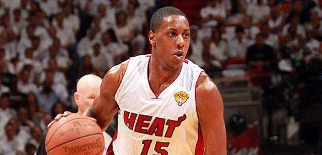 克里斯·波什|官宣！36岁老将时隔四年正式回归NBA，他的复出让波什也蠢蠢欲试！