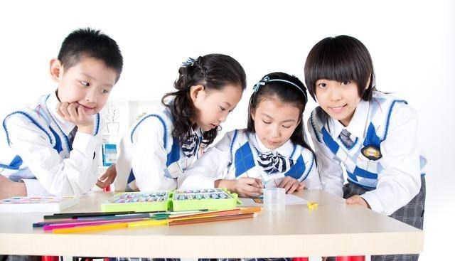 |5+2课后延时服务刚开始，各地家长就开始倒苦水：还能好好上学吗