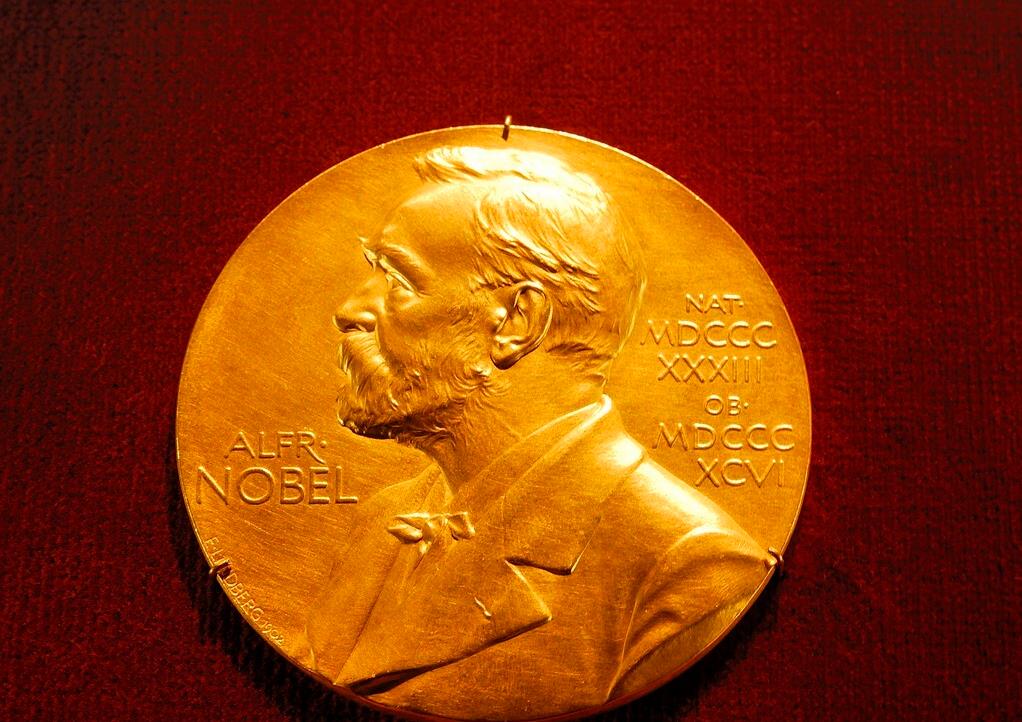 航天员 封神！从60多步到11步，效率提高8.5倍，合成淀粉能拿下诺奖吗？