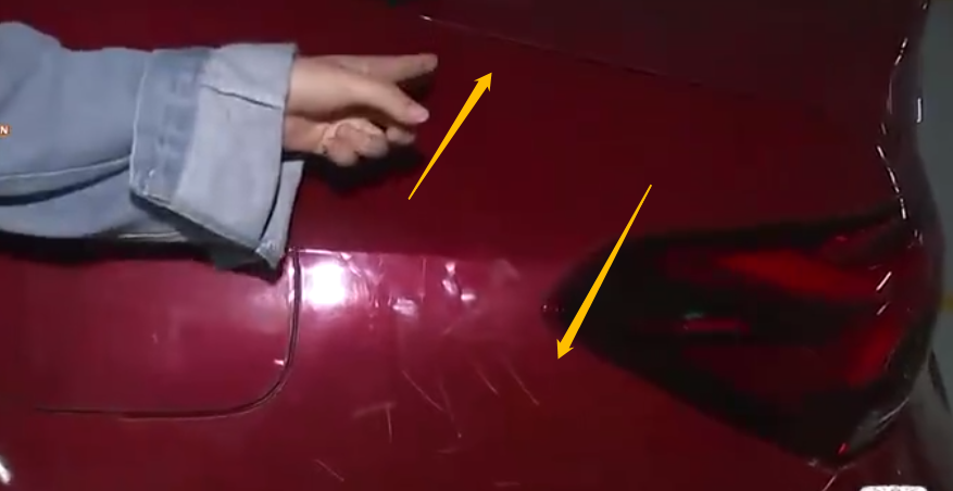 四面觀察 6歲男童劃傷20萬奔馳，車主索賠閉門羹，家長揚言：法律也約束不了我