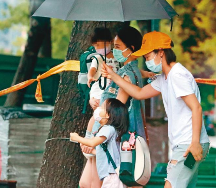 欧弟|欧弟离婚后暴瘦！友人曝其变化：比结婚时好，女儿交由家人照顾