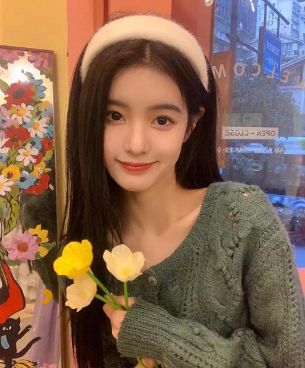 都美竹|小怡同学给李恩刷礼物，曾嘲都美竹丑，网友：不愧是“当家主母”