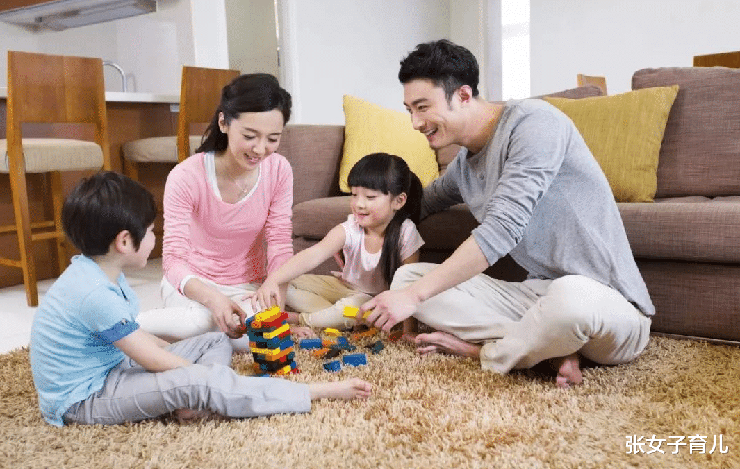 张女子育儿|右脑发达的孩子更容易成为学霸,看看你家孩子是否具备这几个特征