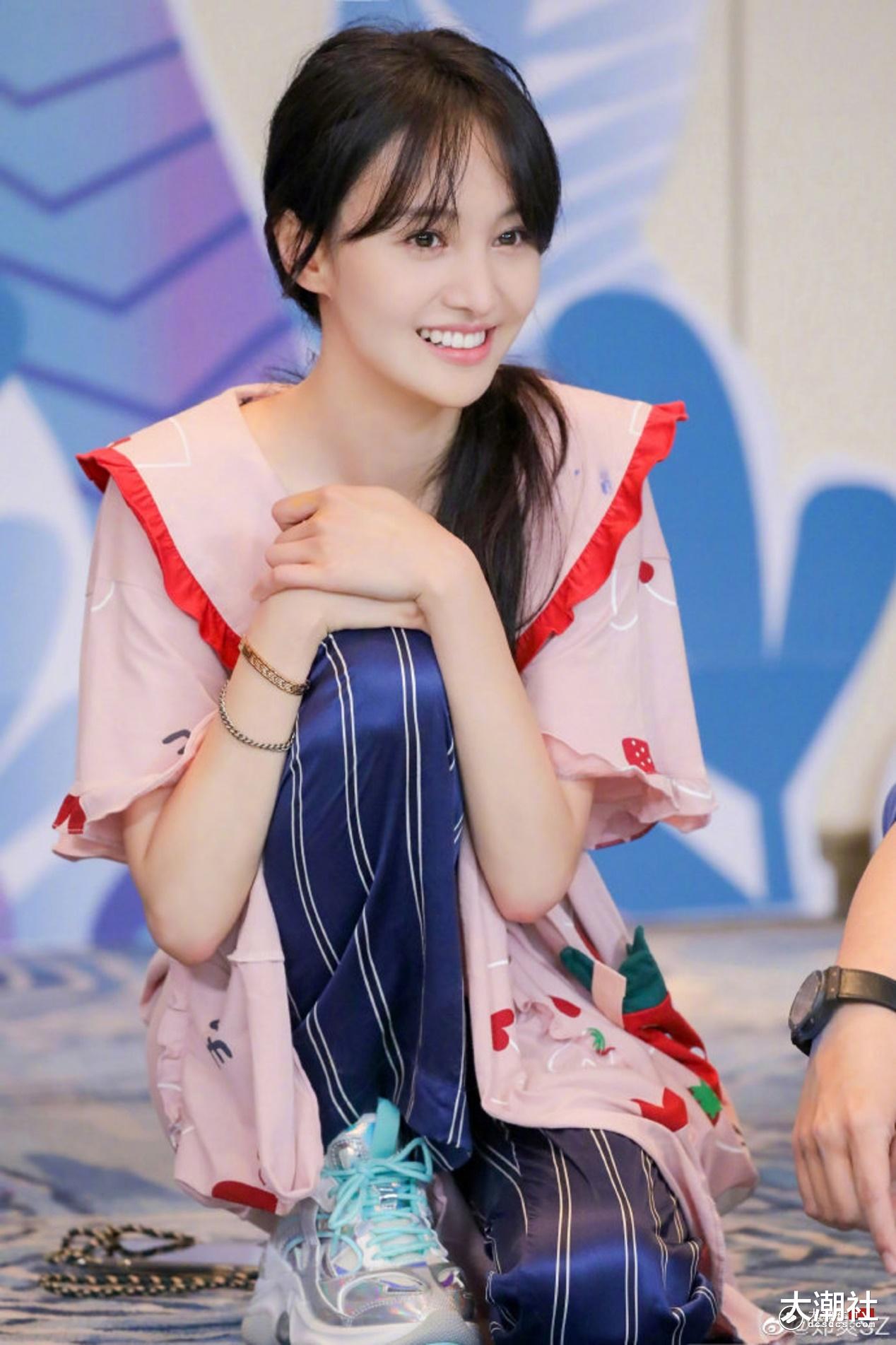 郑爽|郑爽千字文否认弃养“没拿1.6亿片酬”，张恒反击：你冲动期挺久