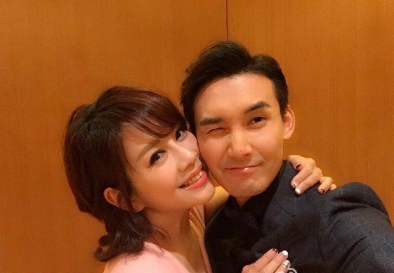 周润发|“不生孩子”的5对明星夫妻，前4对可以理解，第5对好基因可惜了