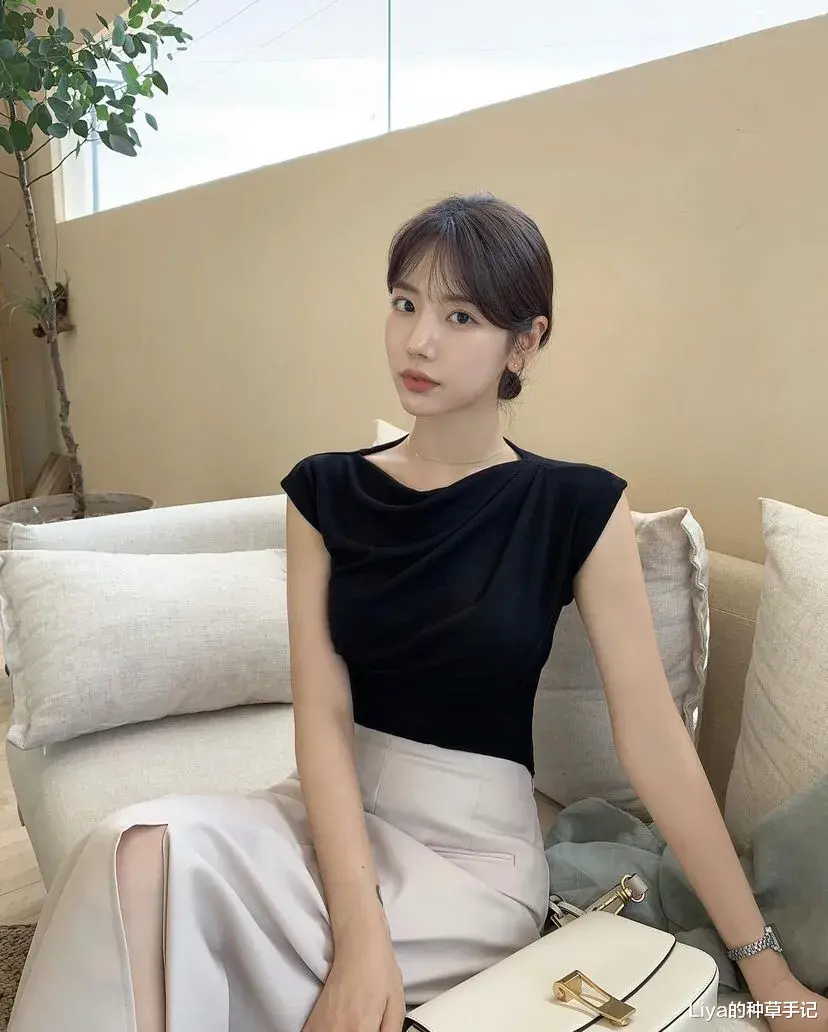 Liya的种草手记|大胸、小胸穿衣记住6不要，尤其第一种