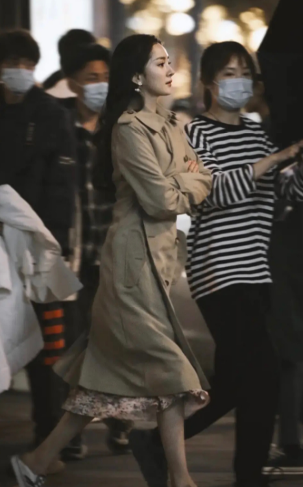 周冬雨|华语电影女演员获奖统计：周冬雨大满贯，身处顶流之位的她全无！