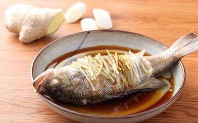 美食轩事|血压偏高的人，不能吃洋葱吗？想要血压稳定，4种食物不妨多吃