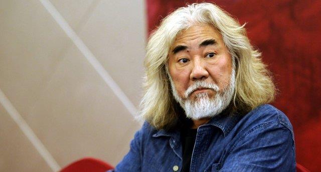 张若昀|他是张纪中钦点的令狐冲，片场让4个助理读剧本，张导赔百万怒换